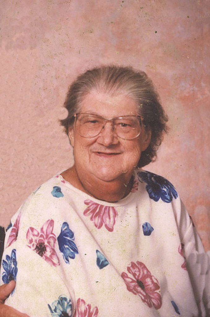 Alvina Lenze