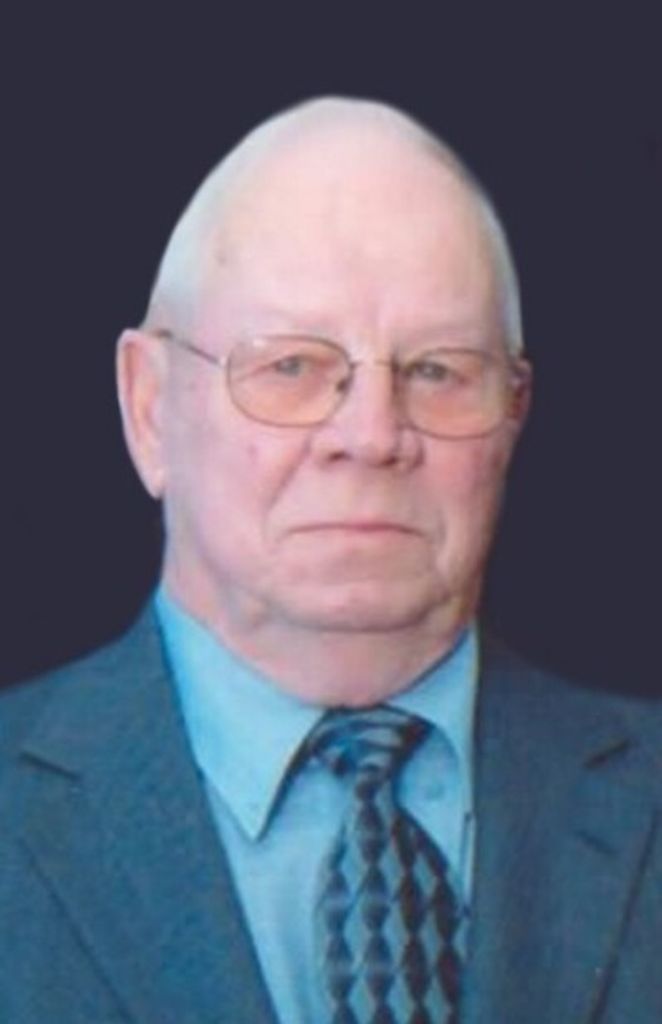 Carman Oscar Closs Profile Photo