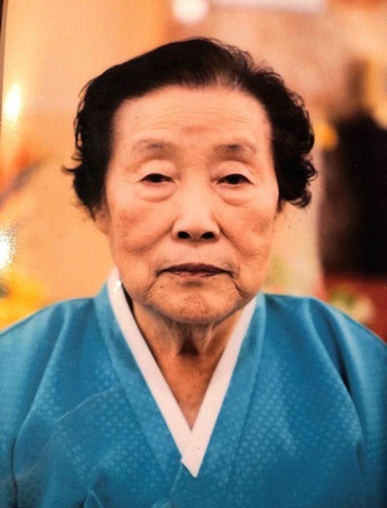 Hyun Kim Profile Photo