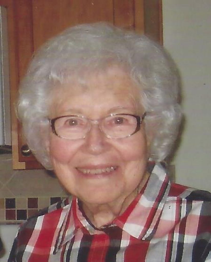 Evelyn B. (Bettinelli)  Devlin