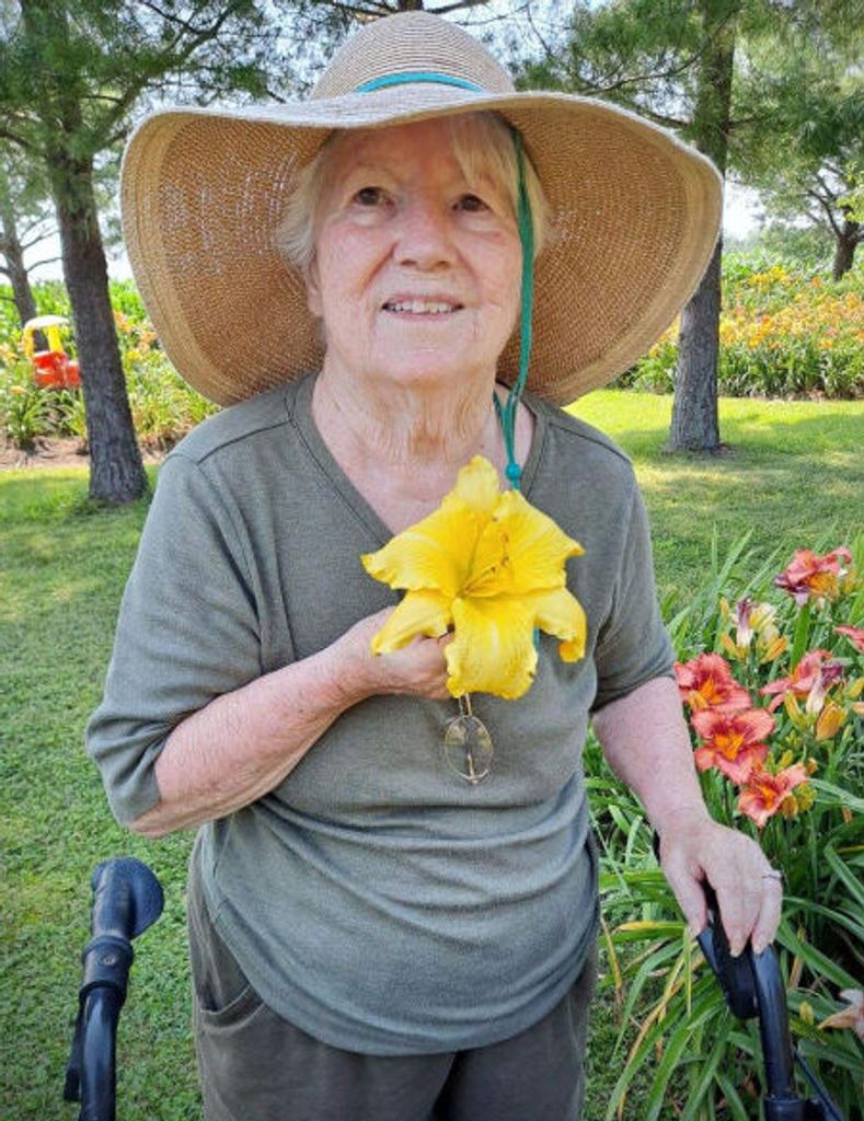Lovesta Charlott (Nelson) Crose Profile Photo