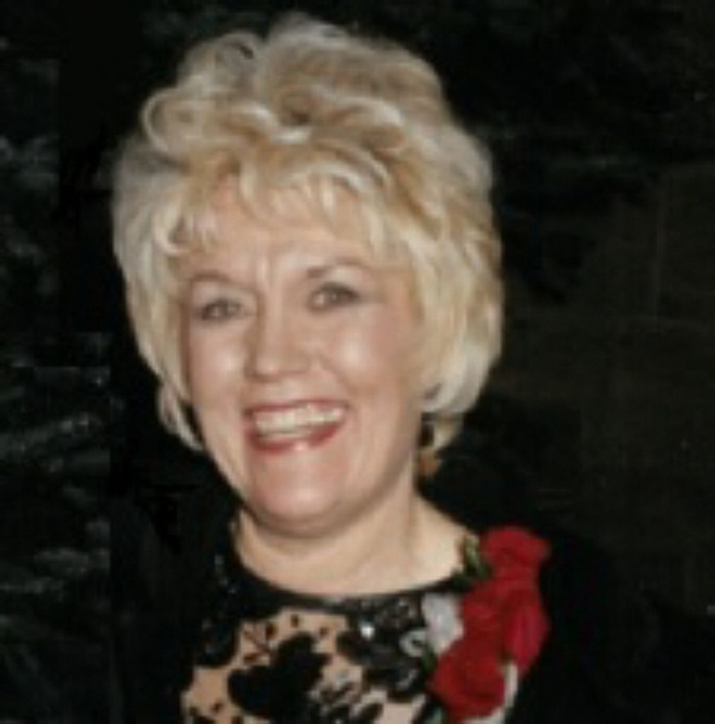 Lola J. Zawada Profile Photo