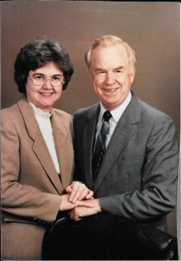 Donald Kelly photo gallery thumbnail 51 of 52