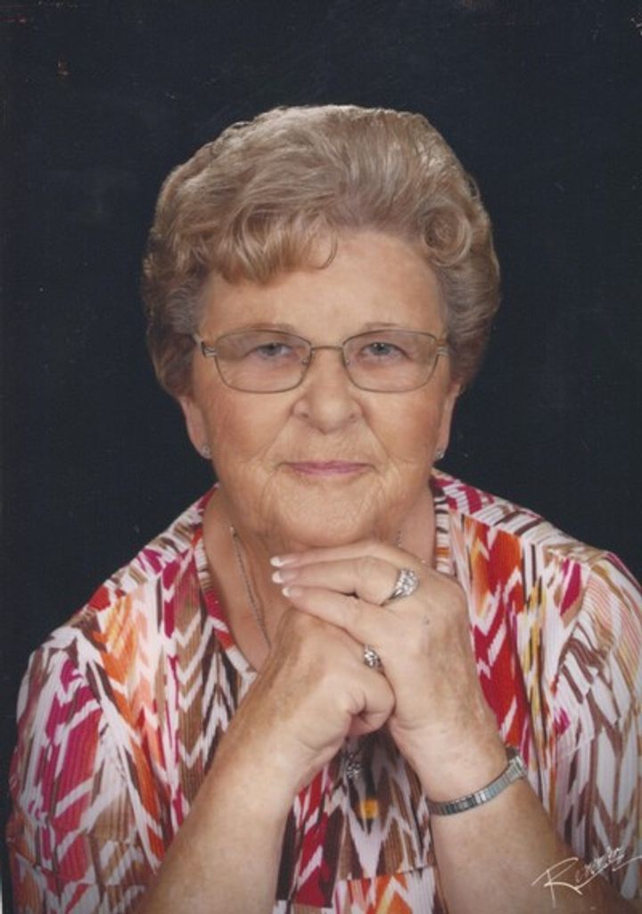 Lois Nadine Hartsell Profile Photo