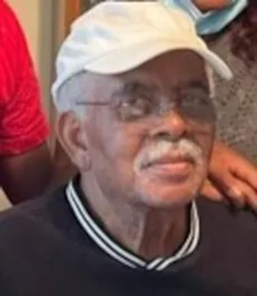 Ophinell Davis Sr. Profile Photo