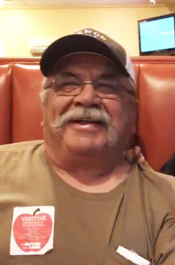 Arnulfo "Johnny" Medeles Profile Photo