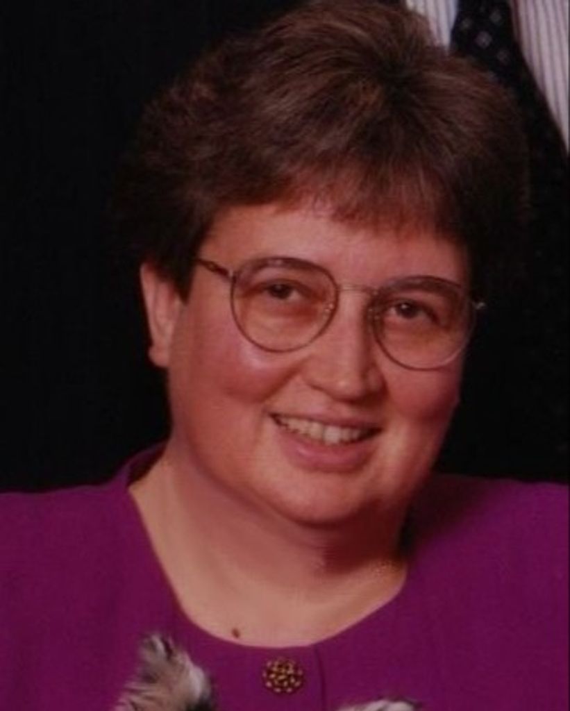 Carolyn Lea Schmidt