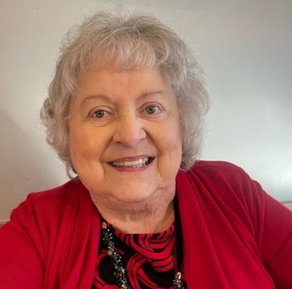 Christine Dettmer Ogonowski Profile Photo