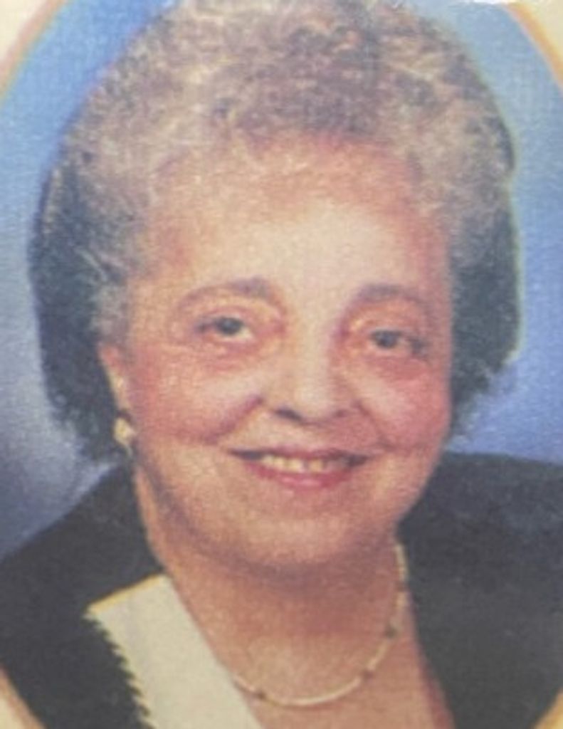 Mary Ann (Loquasto)  Leviner