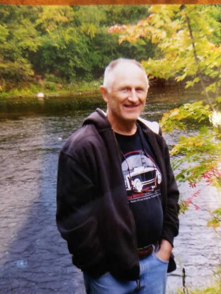 Gene Francis Hetland Profile Photo