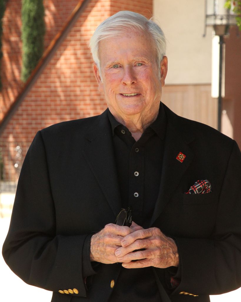 Howard Earl "Bud" Hoover Profile Photo