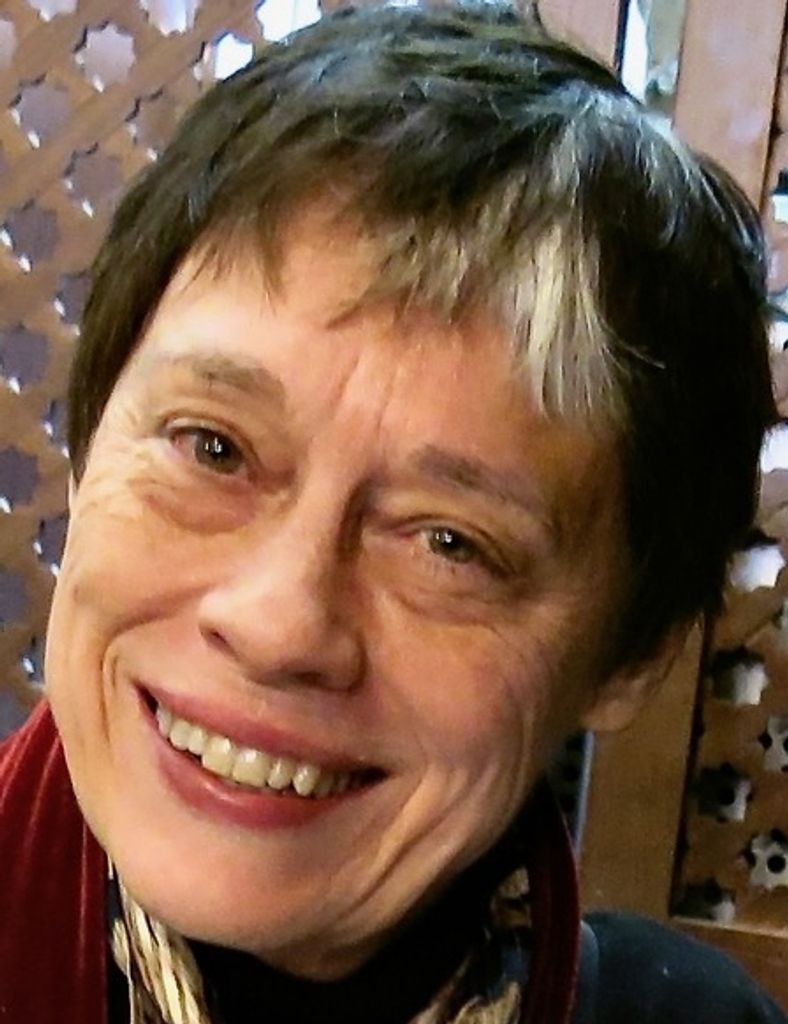 Robyn Lee Newkumet Profile Photo