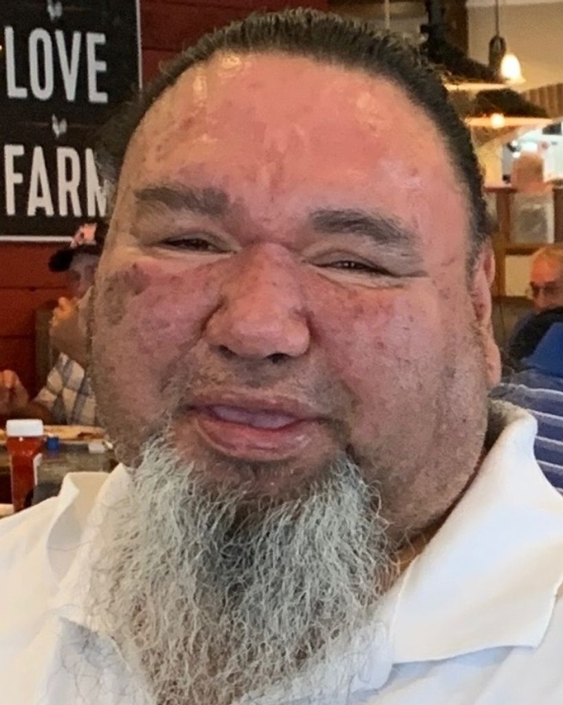 Ricardo Luna Profile Photo