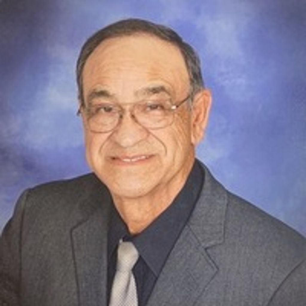 Celestino Lopez, Jr. Profile Photo