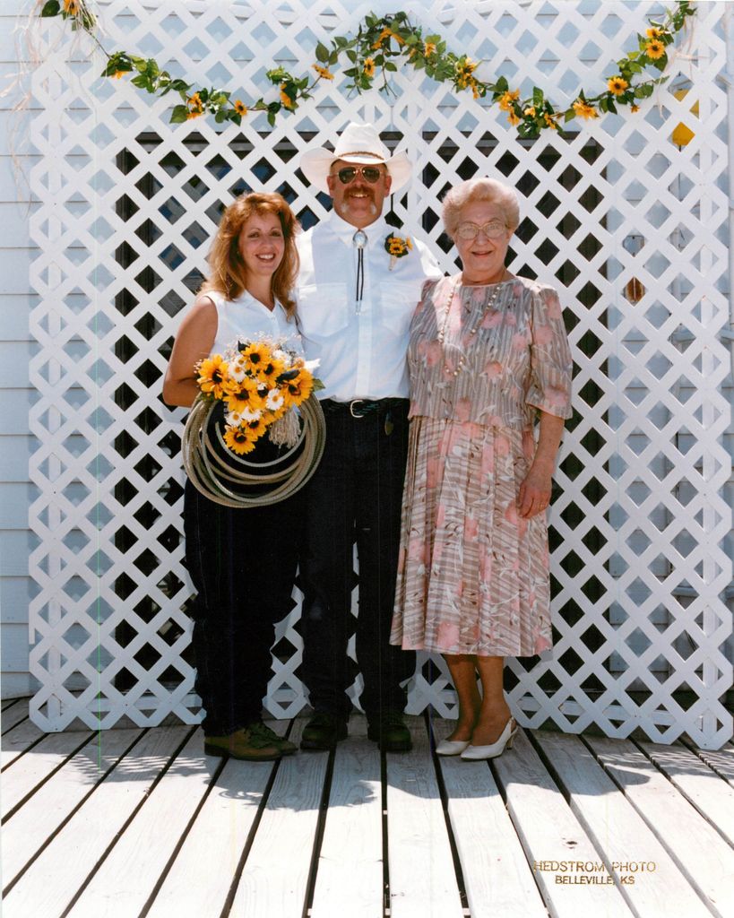 Bernetha "Bert" Sasser