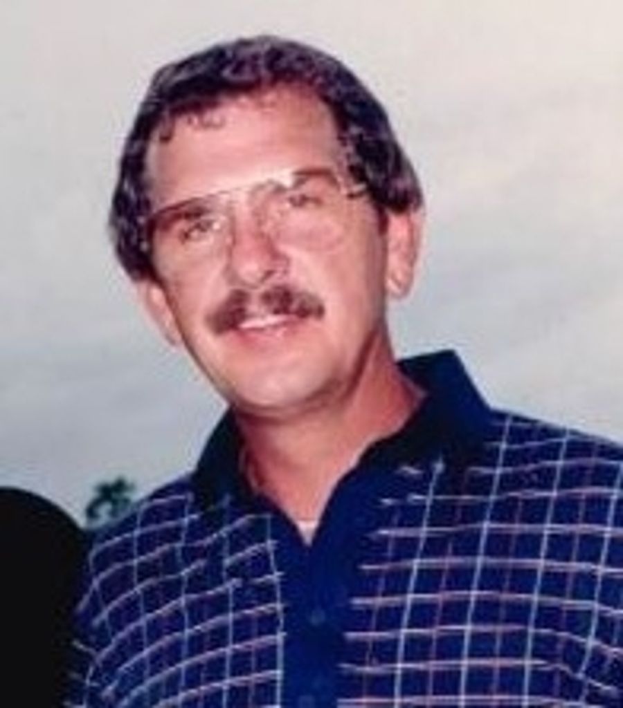 Robert W Moore Profile Photo