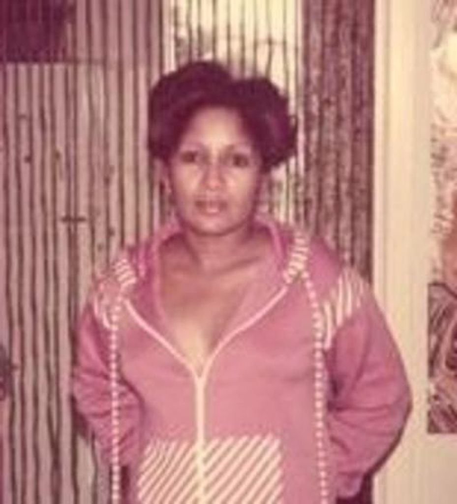 Ms. Silvia Pasley Profile Photo