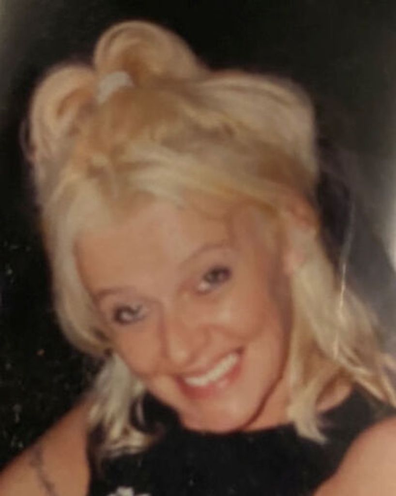 Sherry Lynn Hallett Profile Photo