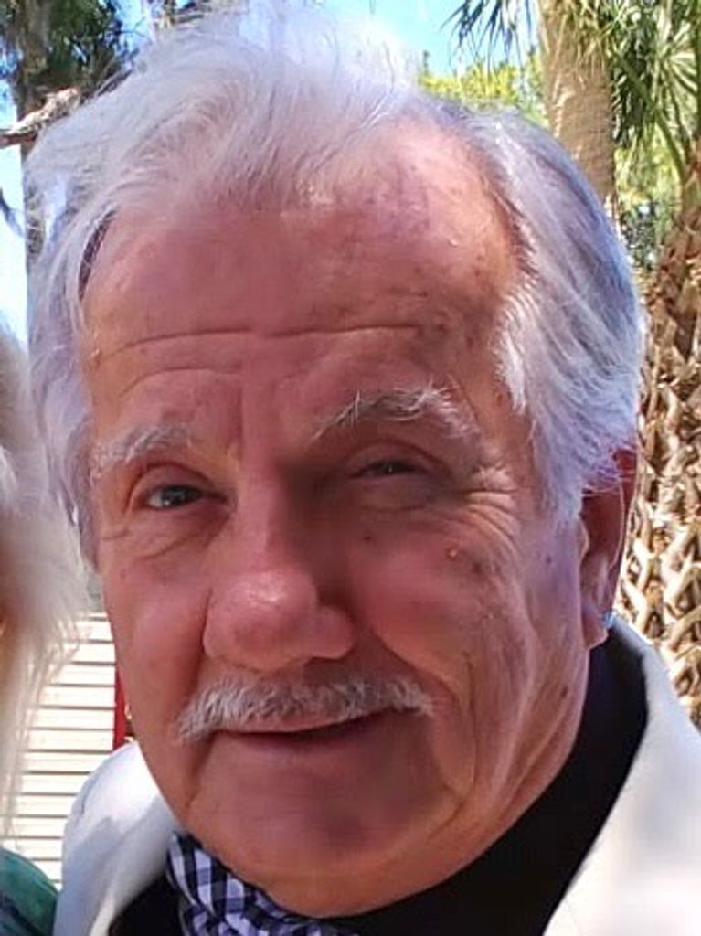 Thaddeus Stanley Jozefiak Profile Photo