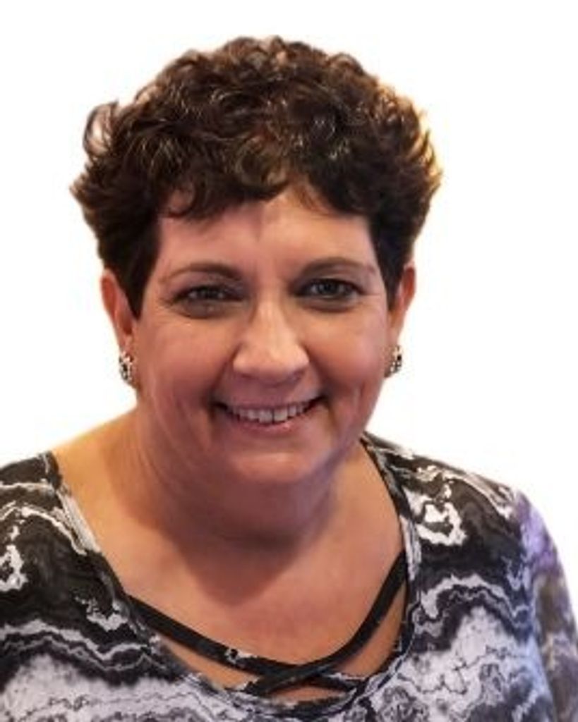 Amy Roach Profile Photo