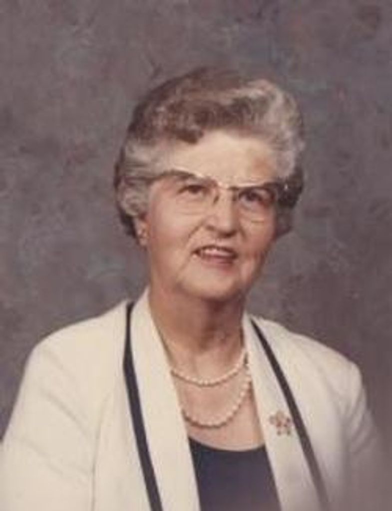 Helen G. Calhoun Profile Photo