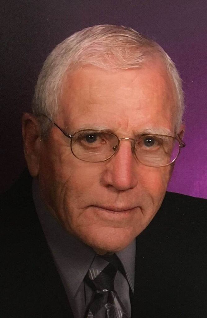 Paul J. Kelly Profile Photo