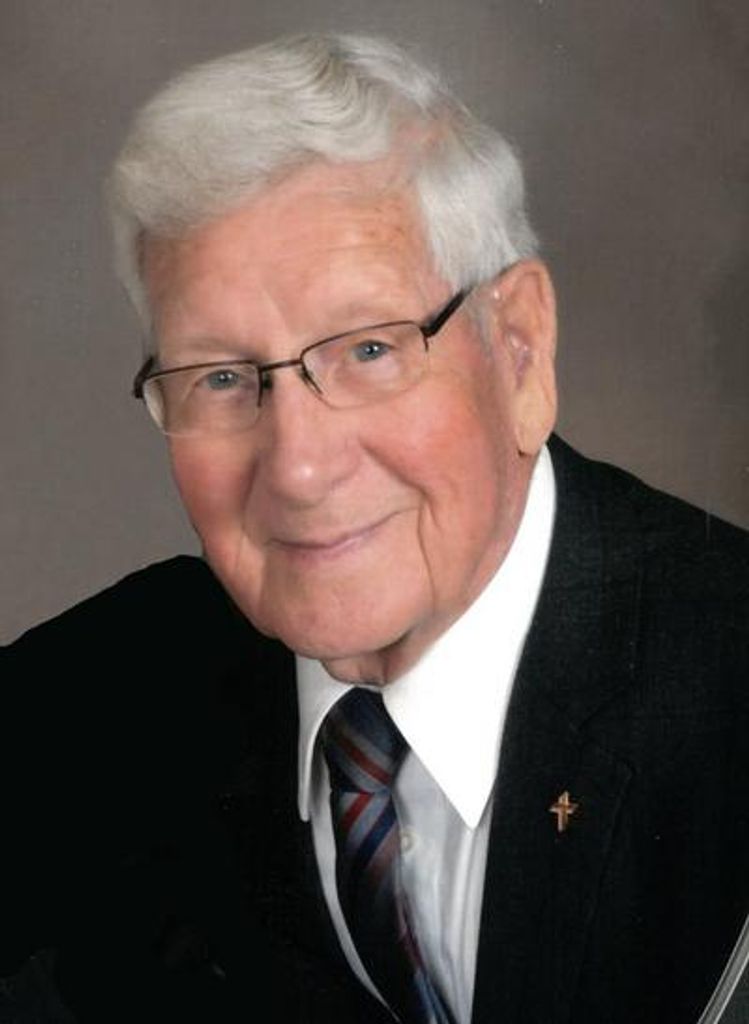 Harold "Dee" Edwards Profile Photo