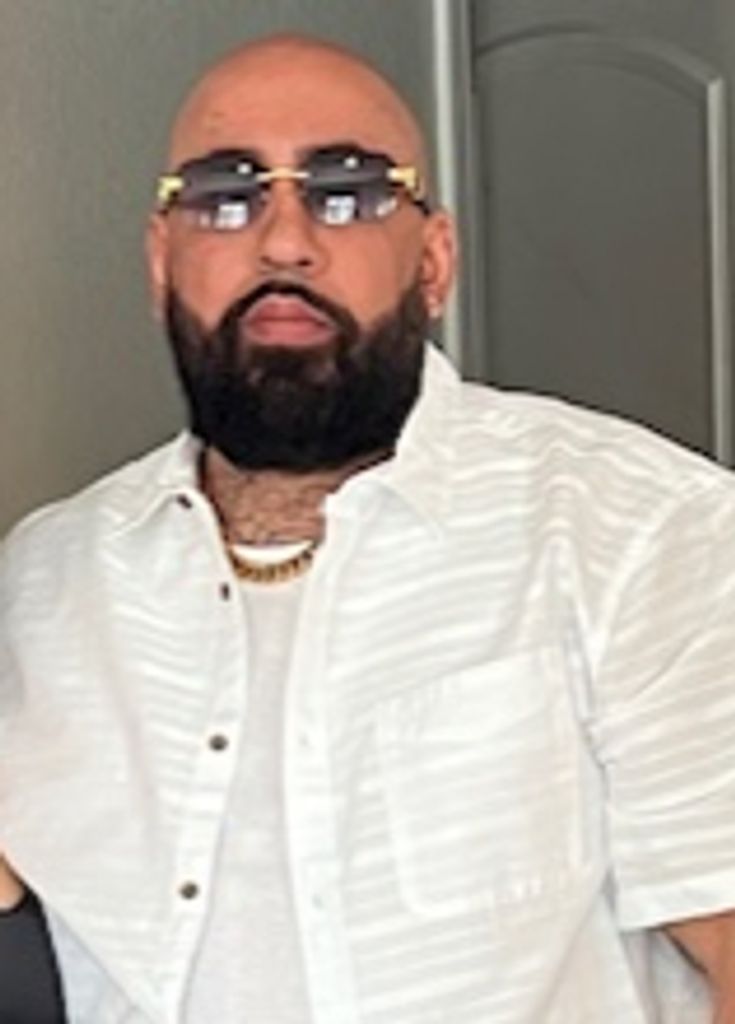Johnathan Flores Profile Photo