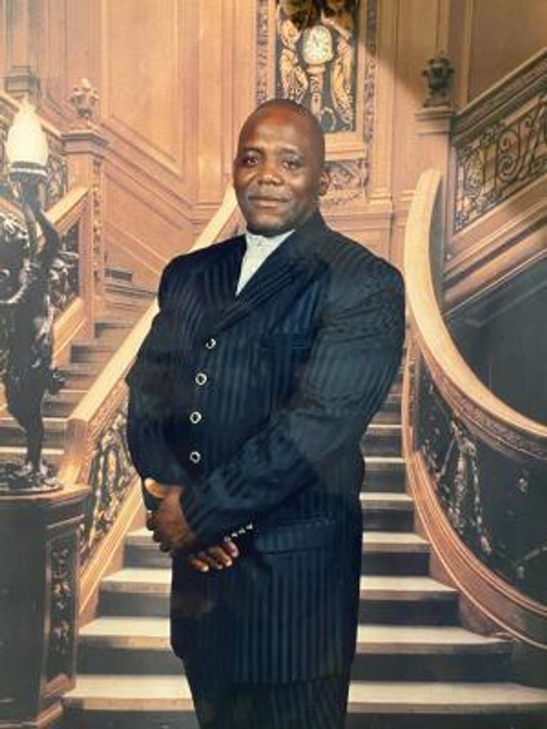 Lorenzo Hearns, Sr Profile Photo