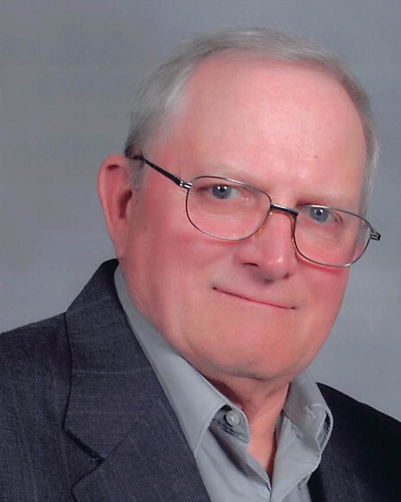Charles J Kaminski