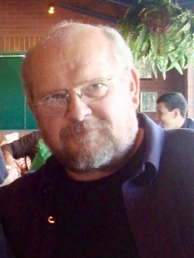 Walter J. Keller Ii
