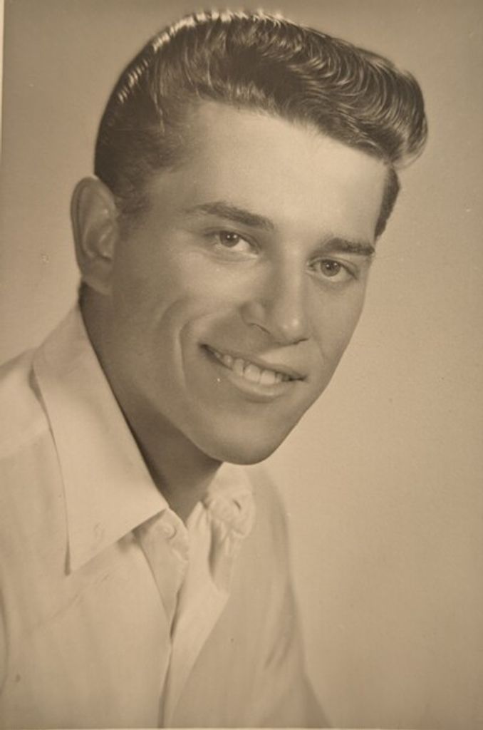 Carroll 'Gene' Waag Profile Photo