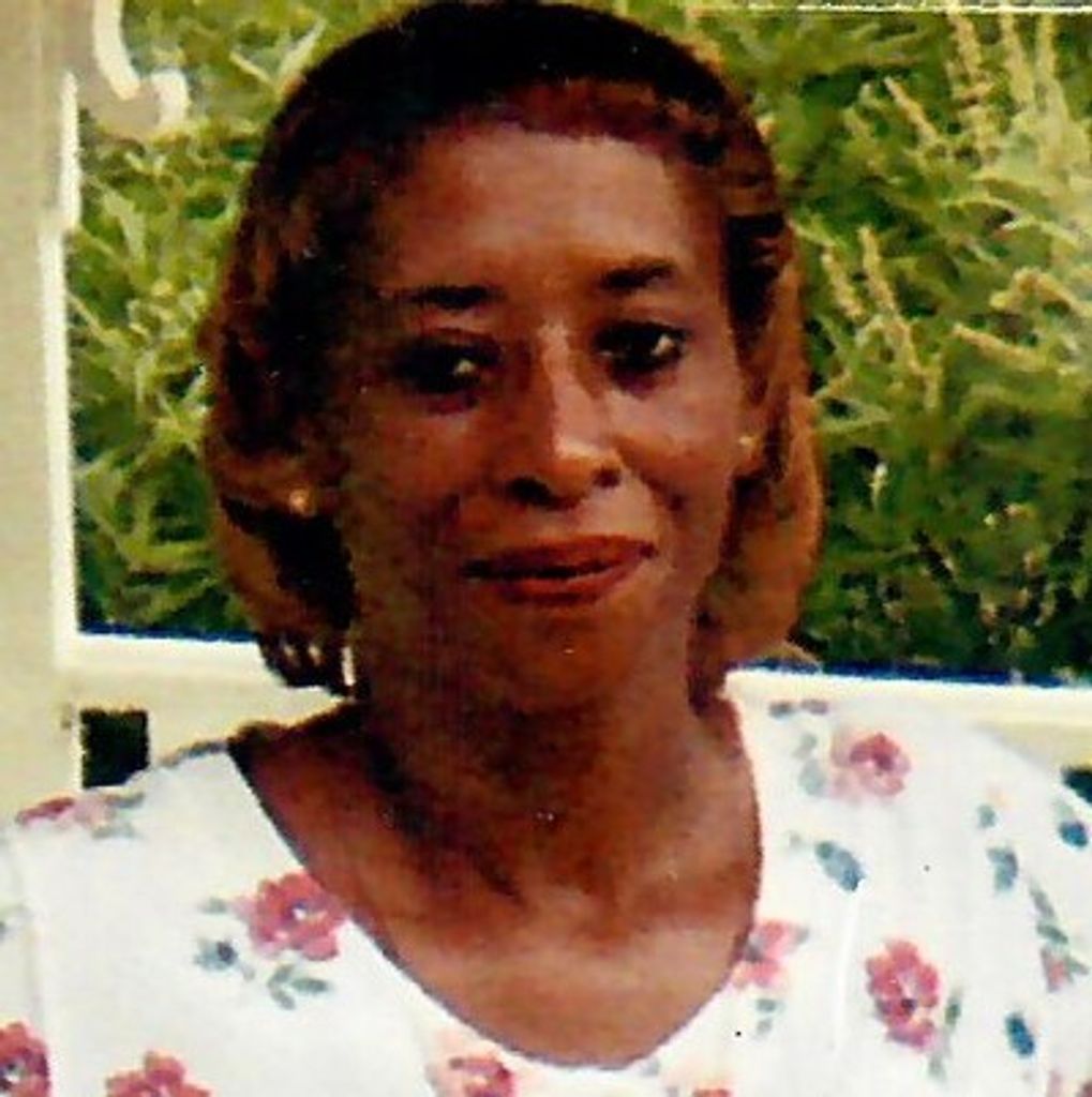 Vanessa Deloise Holdren Profile Photo