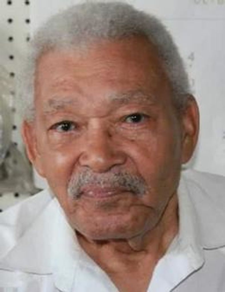 Algernon Elias Fingal Profile Photo