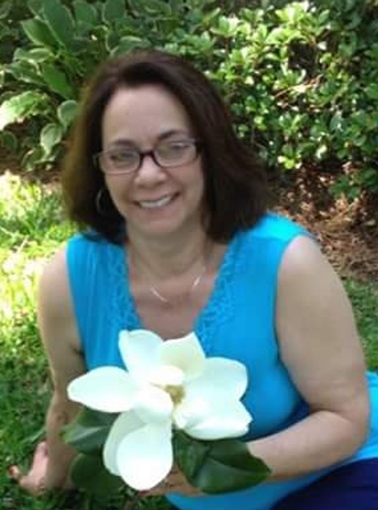 Darlene Lynn Field