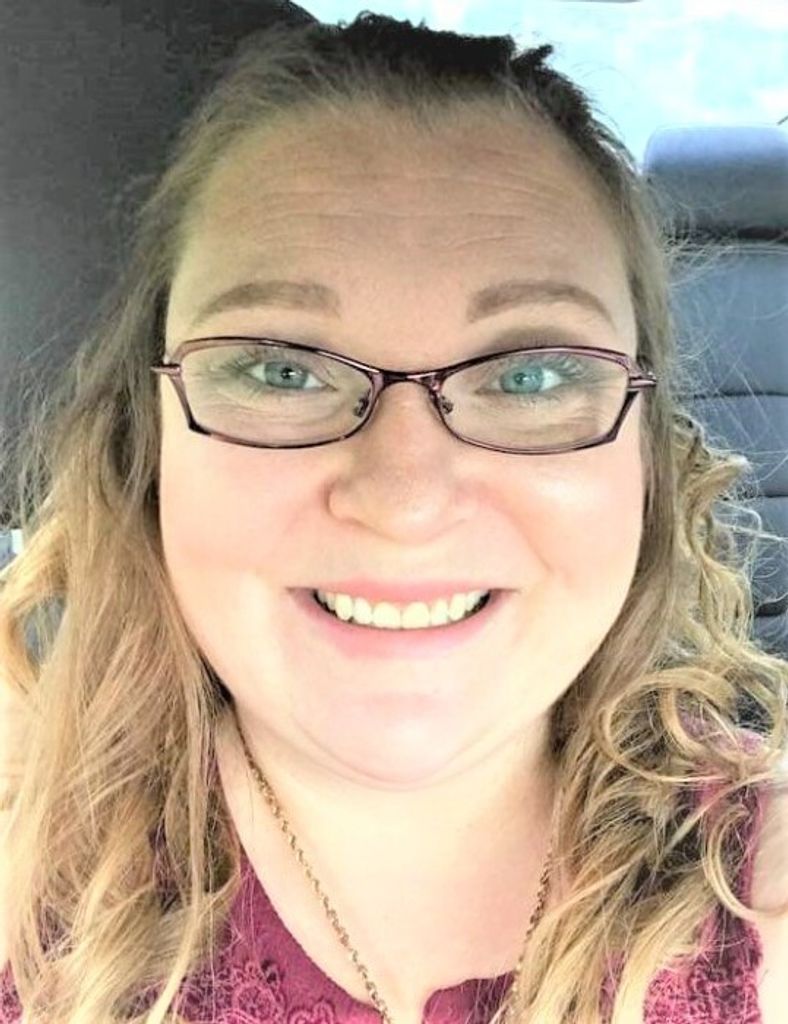 Mandi Cannon Profile Photo