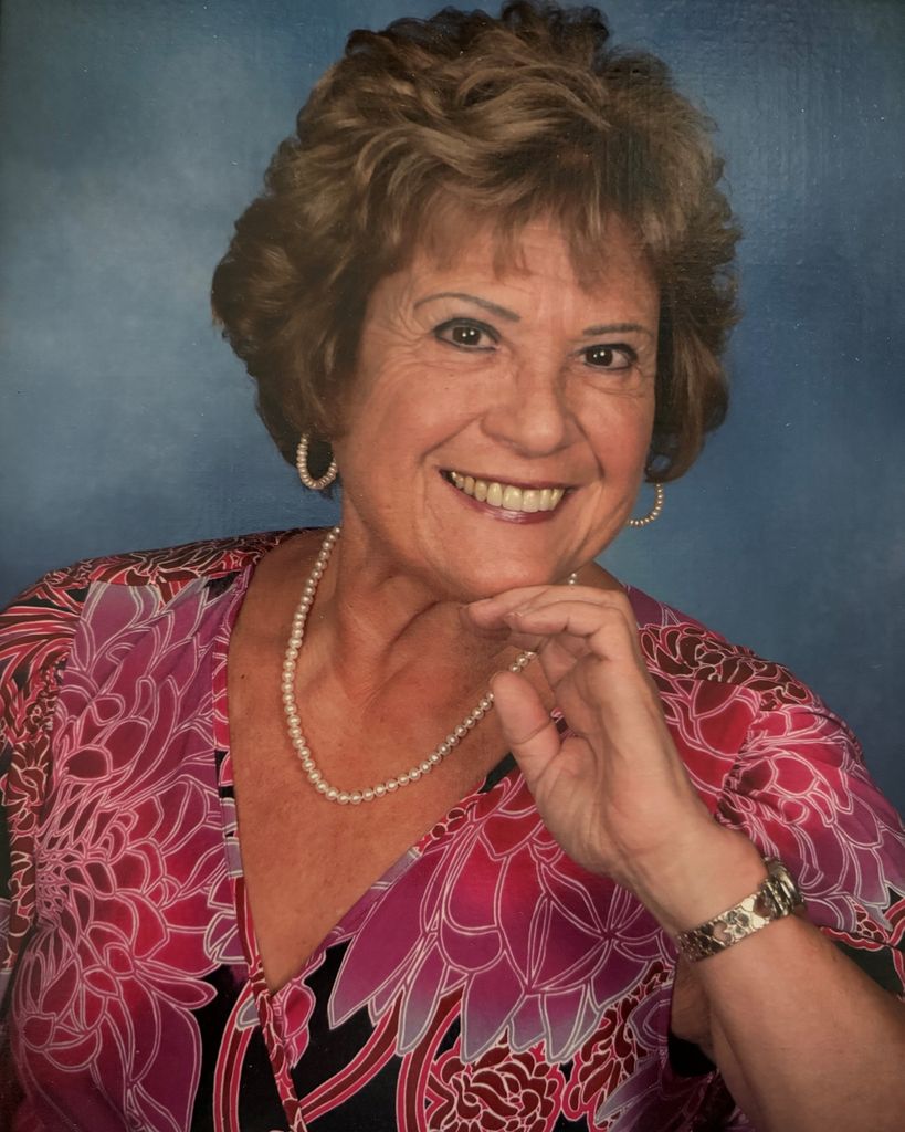 Isabelle Rosemarie Roman- Nelesen Profile Photo