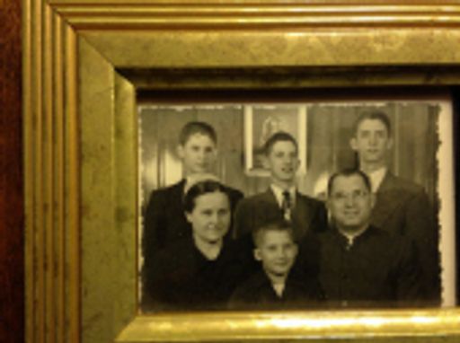 Lester Levon Mann Jr. photo gallery thumbnail 1 of 4