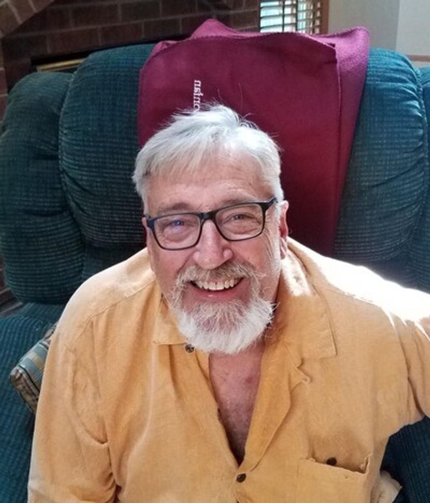 Daniel E. Besser Profile Photo