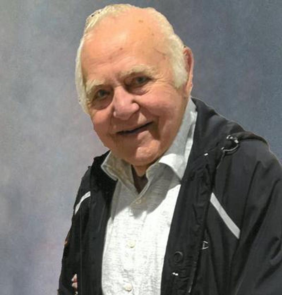 Walter "Sonny" Rueben Bramschreiber Profile Photo