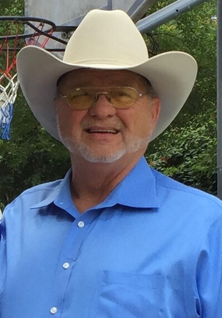 Luther William Shoumaker Profile Photo