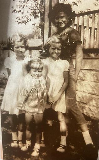 Linda Josephine Ward photo gallery thumbnail 96 of 124