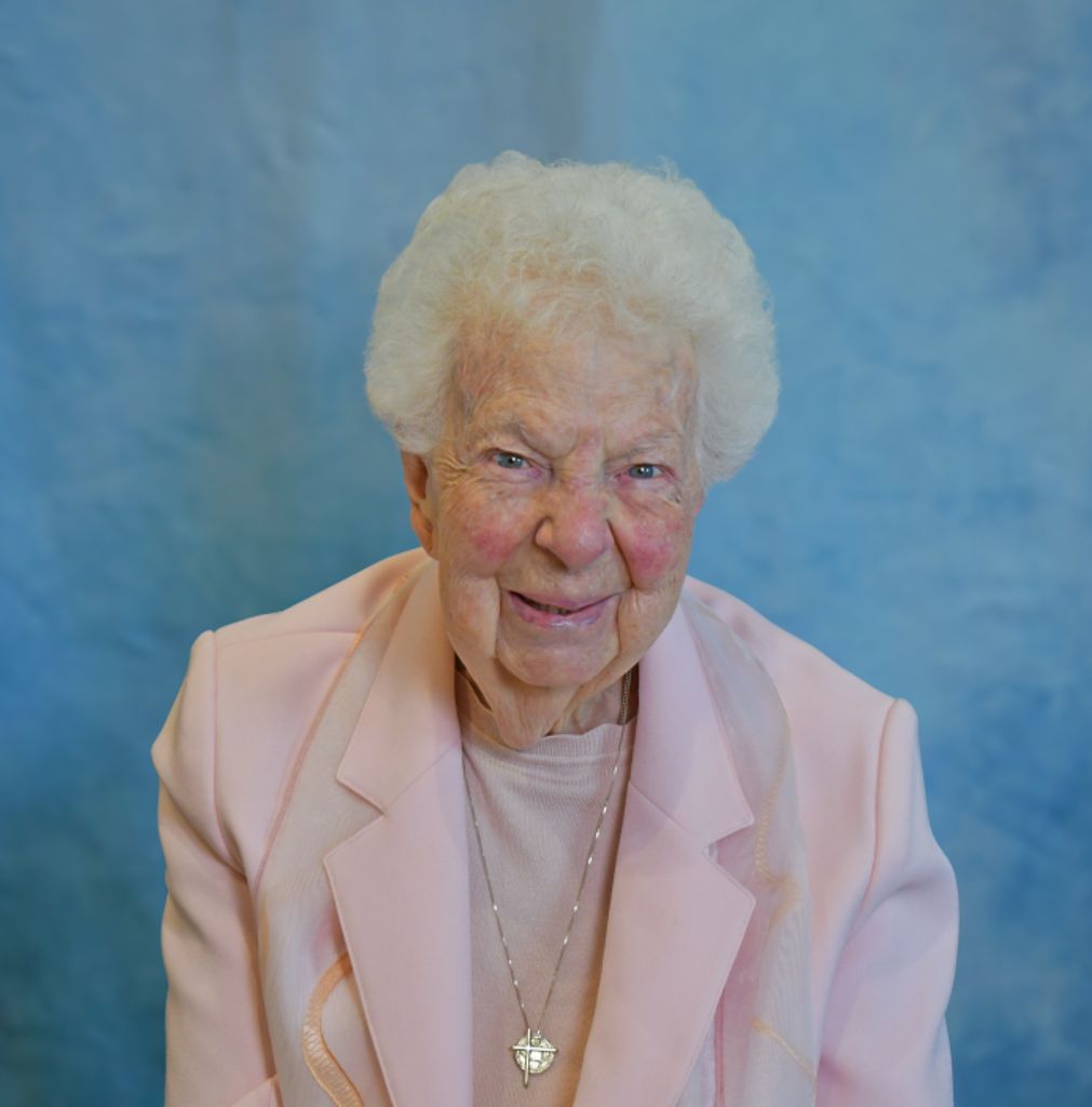 Saint Rose Dwyer, Ssj Profile Photo