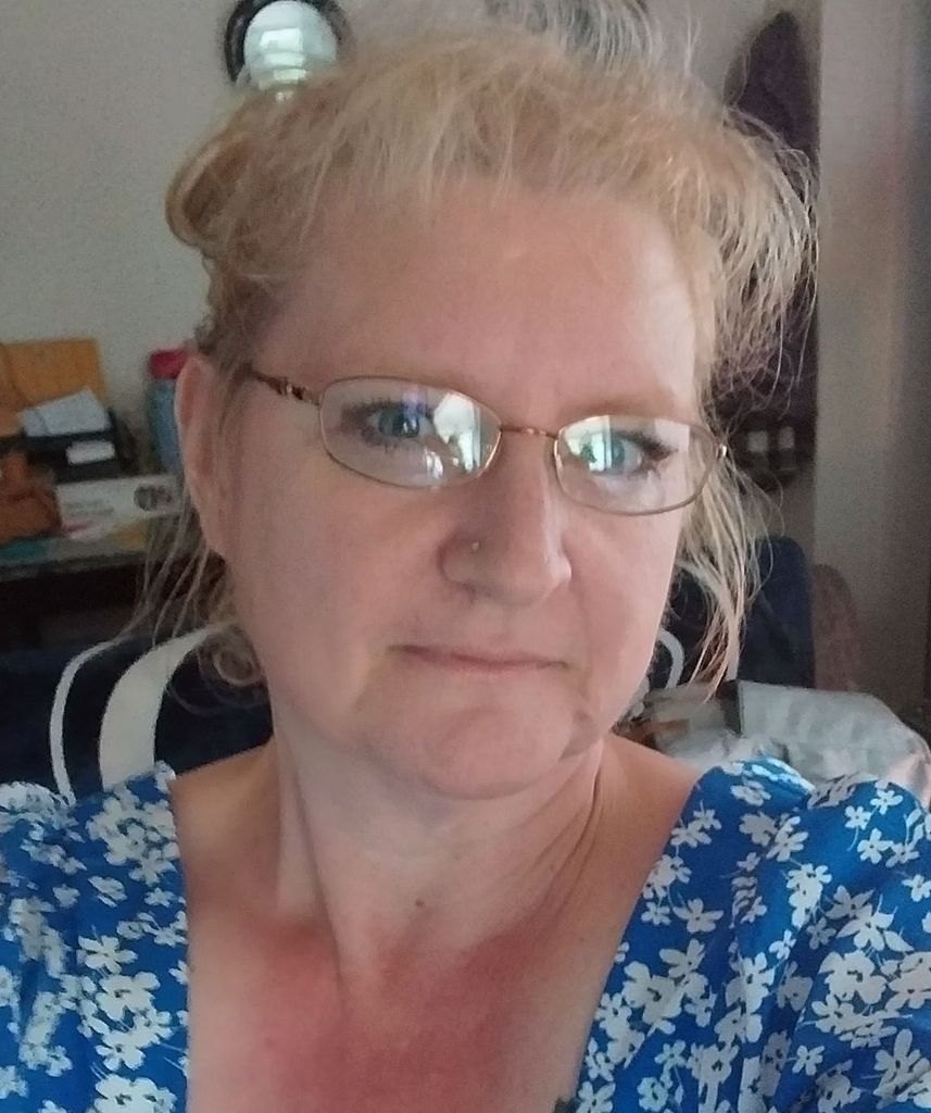 Linda L. (Gift)  Schadler