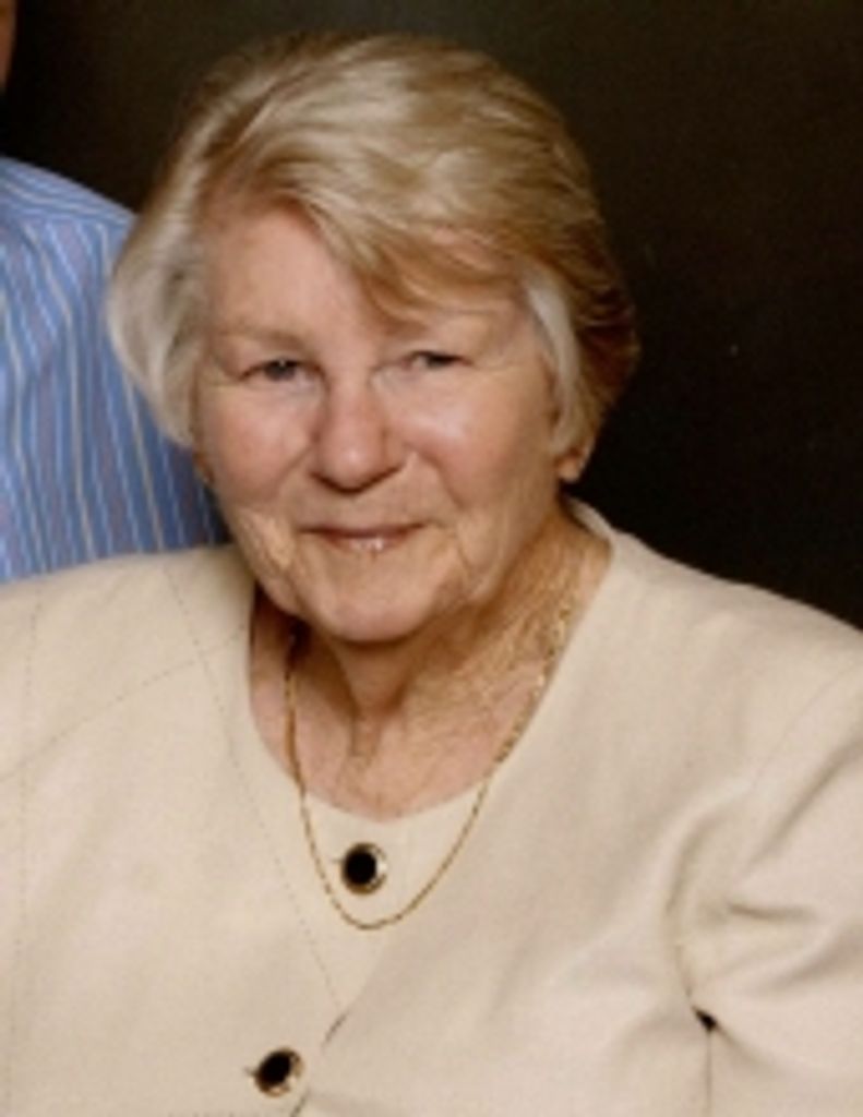 Joyce Lee