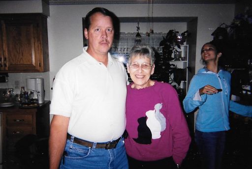 Linda L. Dilling photo gallery thumbnail 43 of 79
