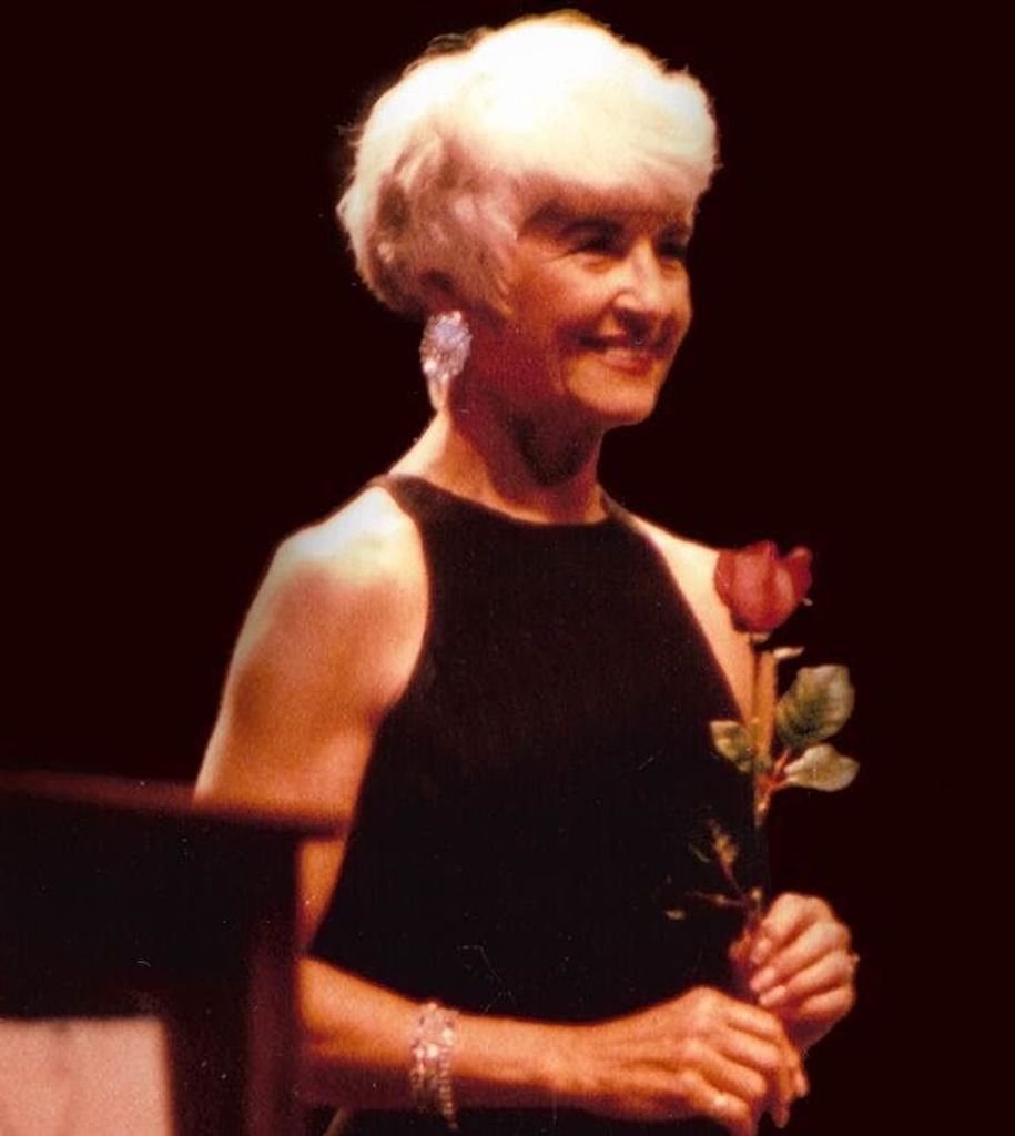 Lorraine  J. Bennett