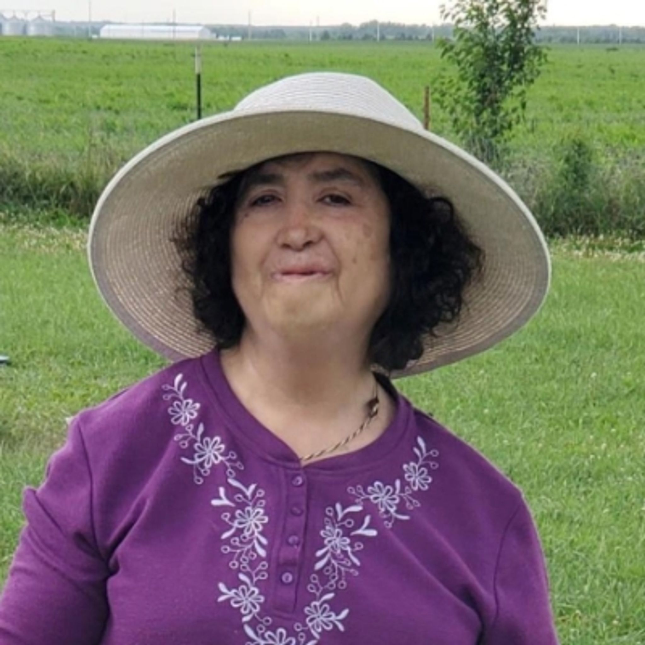 Josefina Torres photo gallery image 1 of 2