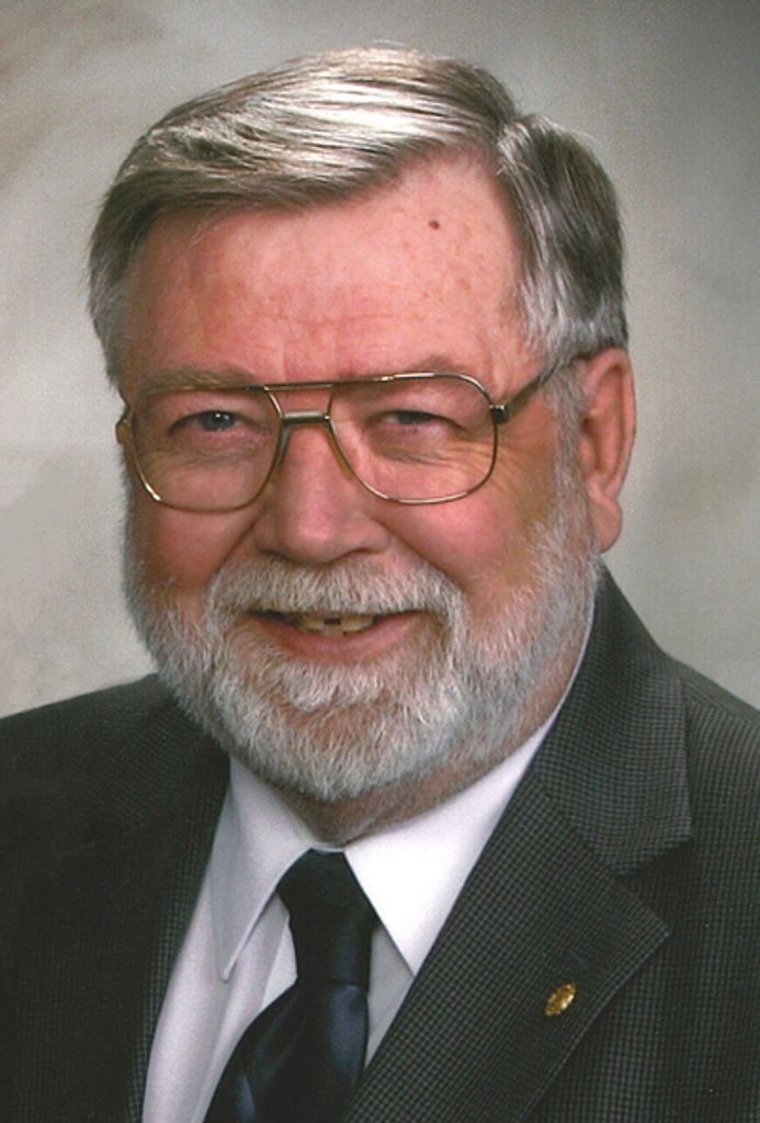 Richard L Peterson Profile Photo