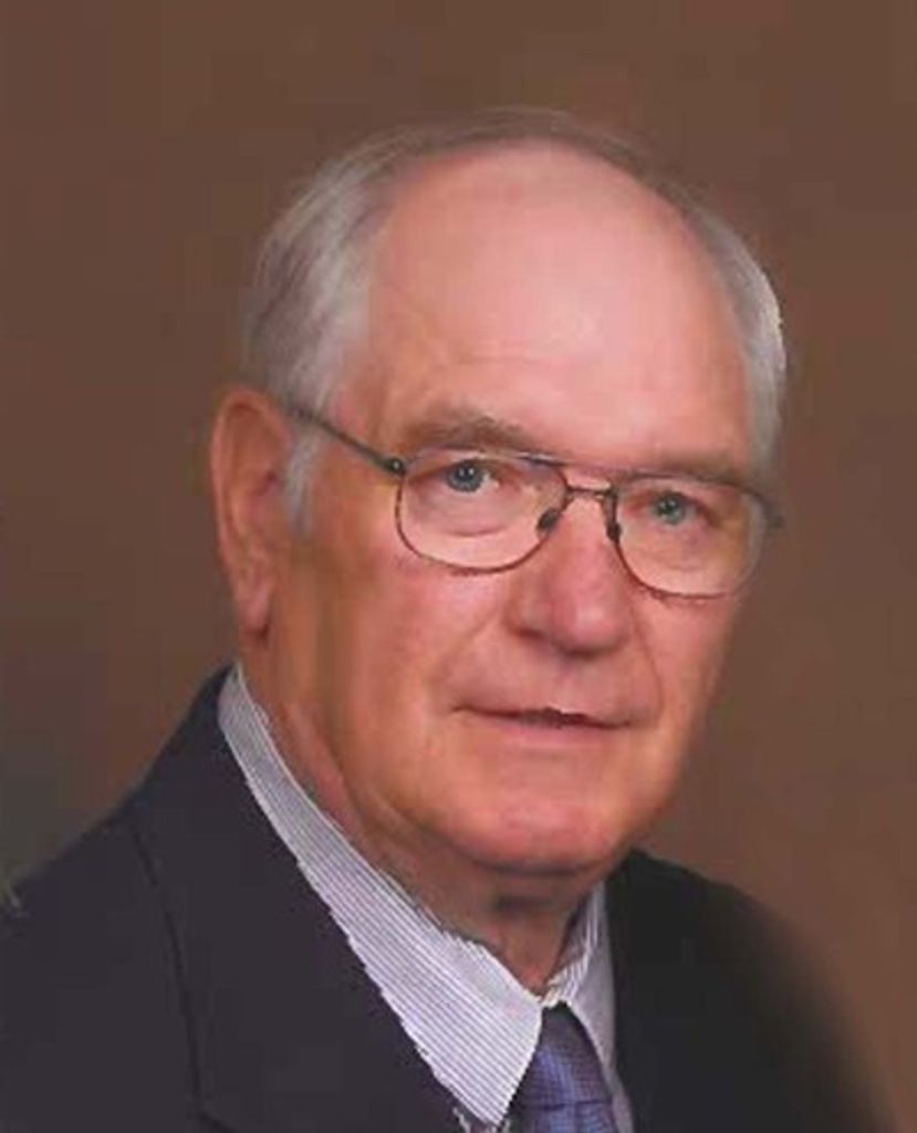 Lumir Emil Hulinsky Profile Photo